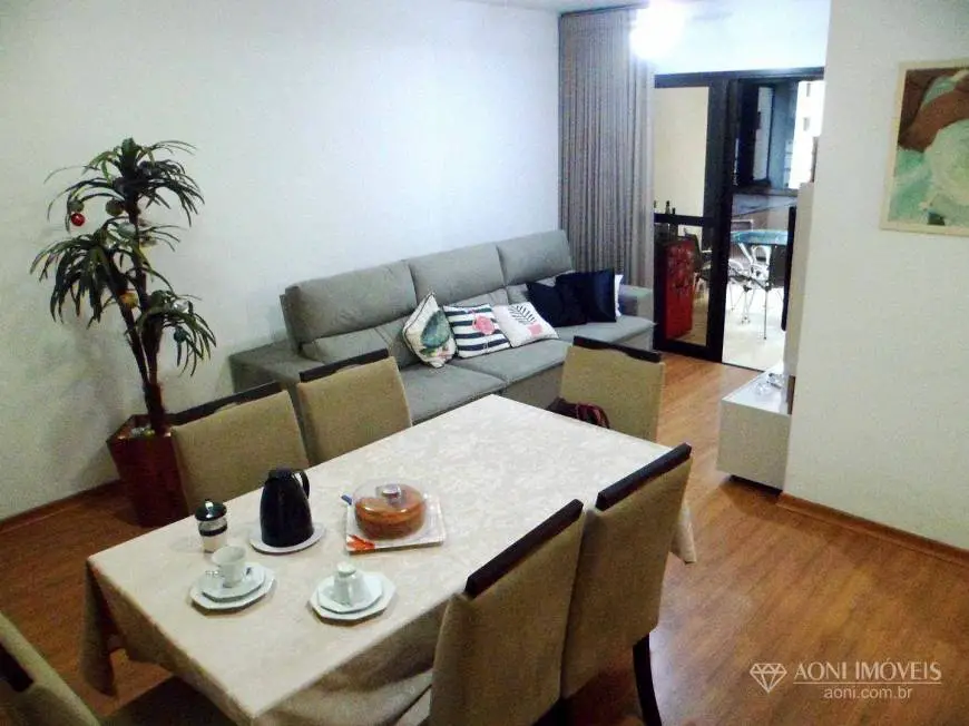 Foto 2 de Apartamento com 3 Quartos à venda, 125m² em Praia do Canto, Vitória