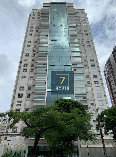 Foto 1 de Apartamento com 3 Quartos à venda, 394m² em Zona 07, Maringá