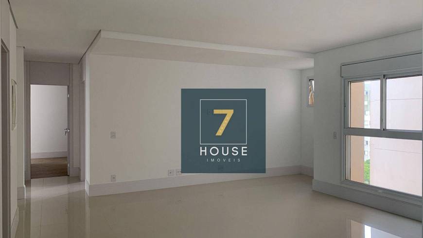 Foto 4 de Apartamento com 3 Quartos à venda, 394m² em Zona 07, Maringá