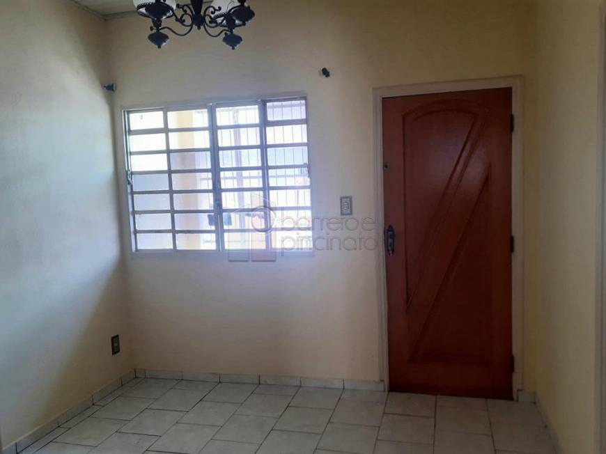 Foto 1 de Casa com 2 Quartos para alugar, 60m² em Anhangabau, Jundiaí