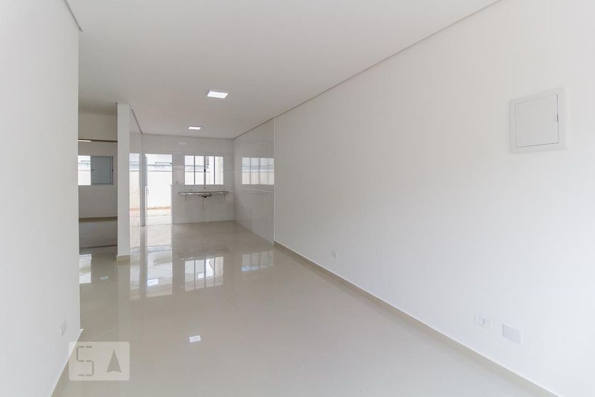 Foto 1 de Casa com 2 Quartos para alugar, 150m² em Parque Olímpico, Mogi das Cruzes
