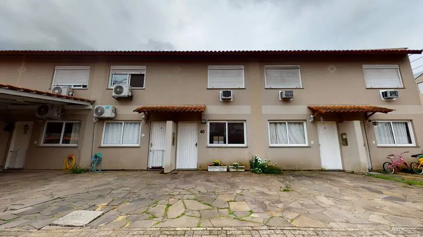 Foto 3 de Casa com 2 Quartos à venda, 65m² em Rio Branco, Canoas