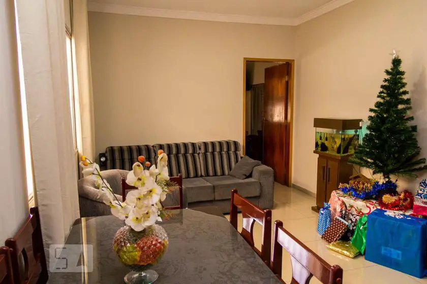 Foto 1 de Casa com 3 Quartos para alugar, 200m² em Vila Jordanopolis, São Bernardo do Campo