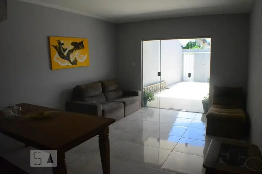 Foto 1 de Casa com 4 Quartos para alugar, 80m² em Stella Maris, Salvador