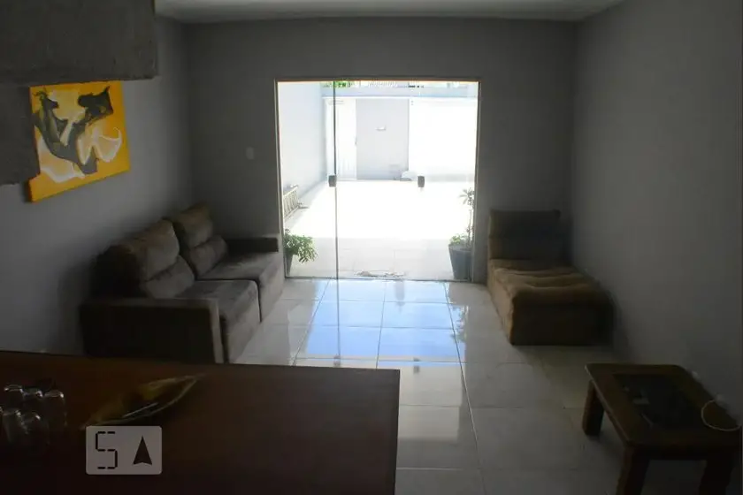 Foto 4 de Casa com 4 Quartos para alugar, 80m² em Stella Maris, Salvador