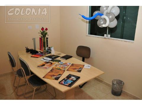 Foto 2 de Sobrado com 5 Quartos para venda ou aluguel, 255m² em Parque Novo Oratorio, Santo André