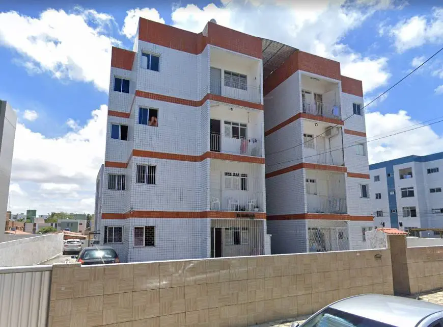 Foto 1 de Apartamento com 2 Quartos para alugar, 50m² em Bancários, João Pessoa
