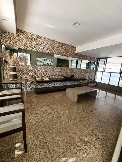 Foto 2 de Apartamento com 2 Quartos à venda, 65m² em Jatiúca, Maceió