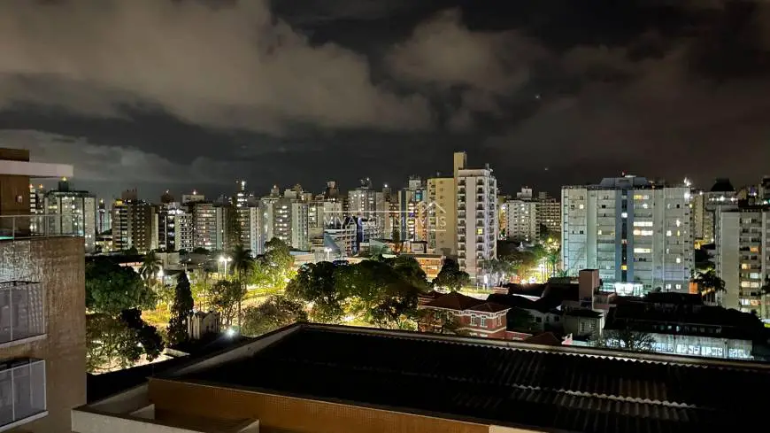 Foto 1 de Apartamento com 3 Quartos à venda, 149m² em Centro, Florianópolis