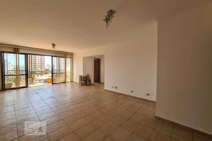 Foto 1 de Apartamento com 3 Quartos para alugar, 181m² em Centro, Sorocaba