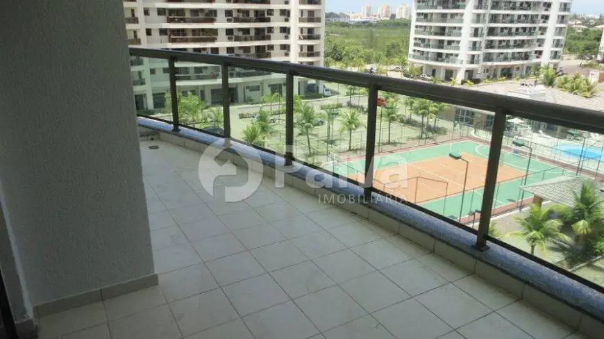 Foto 3 de Apartamento com 3 Quartos para alugar, 91m² em Recreio Dos Bandeirantes, Rio de Janeiro