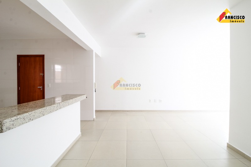 Foto 3 de Apartamento com 3 Quartos para alugar, 60m² em Sidil, Divinópolis