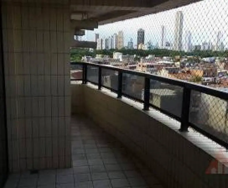 Foto 3 de Apartamento com 3 Quartos para alugar, 120m² em Torre, Recife