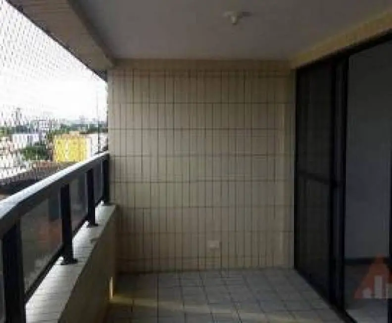 Foto 4 de Apartamento com 3 Quartos para alugar, 120m² em Torre, Recife