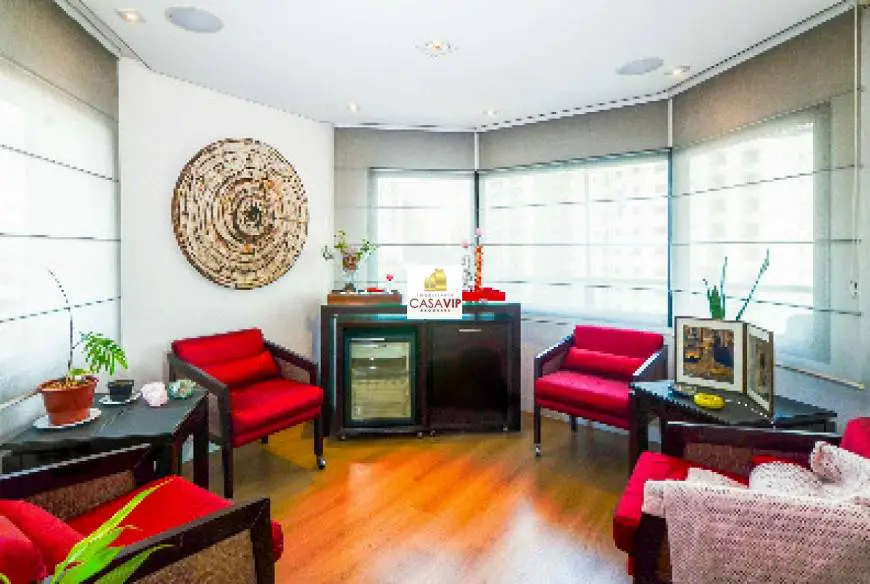 Foto 1 de Apartamento com 3 Quartos à venda, 202m² em Vila Regente Feijó, São Paulo