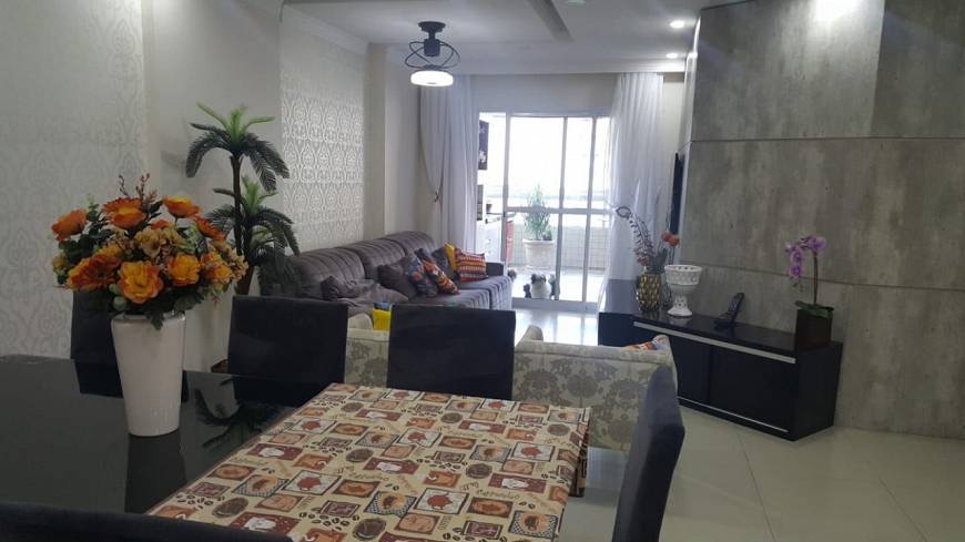 Foto 1 de Apartamento com 4 Quartos para venda ou aluguel, 154m² em Vila Guilhermina, Praia Grande