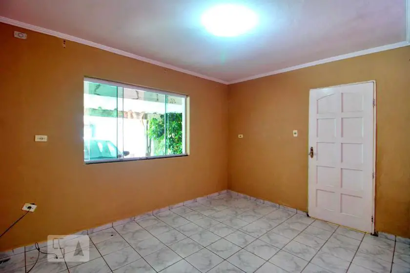 Foto 1 de Casa com 2 Quartos para alugar, 60m² em Vila Luzita, Santo André