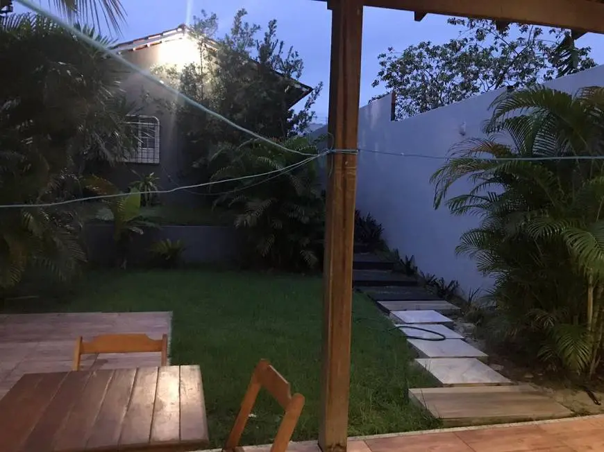 Foto 4 de Casa com 3 Quartos para alugar, 135m² em Monte das Oliveiras, Manaus