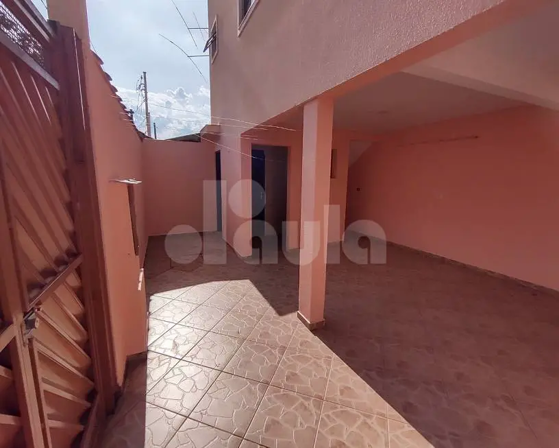Foto 1 de Casa com 3 Quartos para alugar, 120m² em Vila Floresta, Santo André