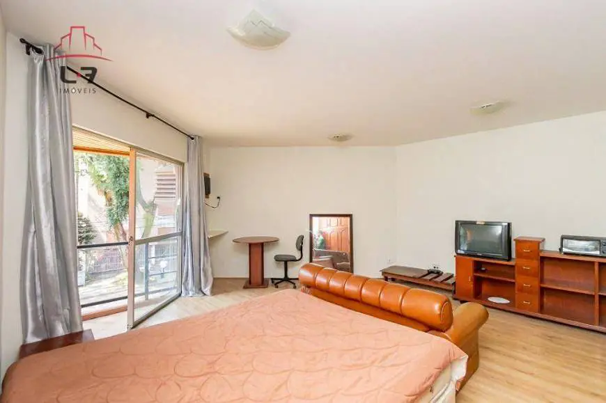 Foto 4 de Apartamento com 1 Quarto para alugar, 37m² em Centro Cívico, Curitiba