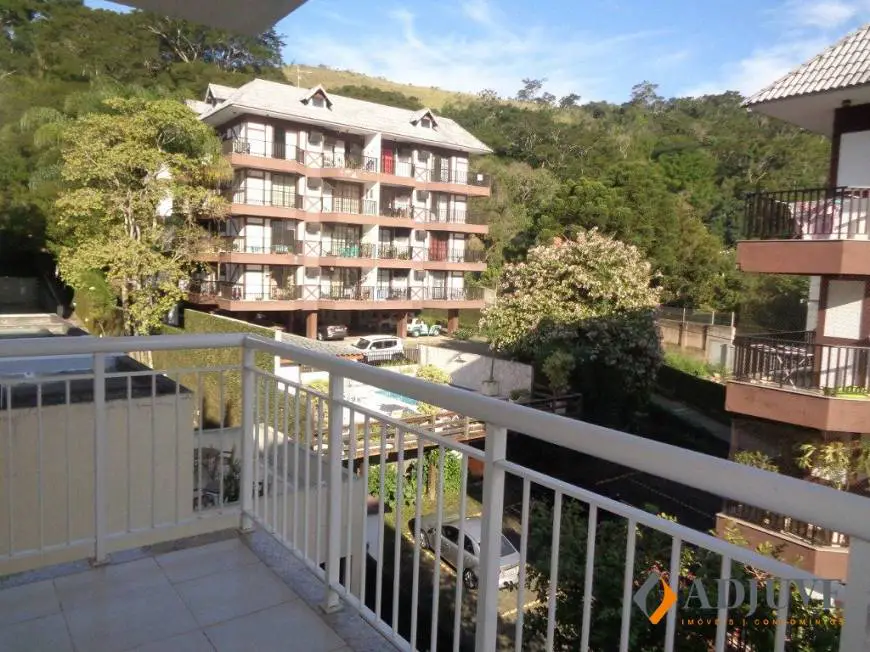Foto 1 de Apartamento com 2 Quartos para alugar, 71m² em Itaipava, Petrópolis