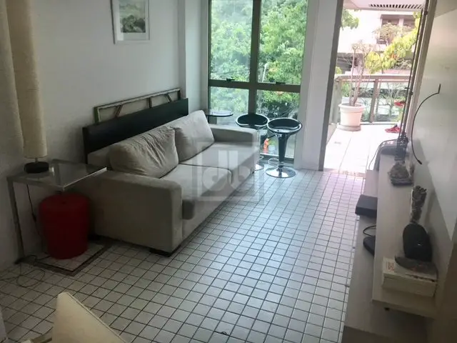 Foto 1 de Apartamento com 2 Quartos para alugar, 70m² em Lagoa, Rio de Janeiro