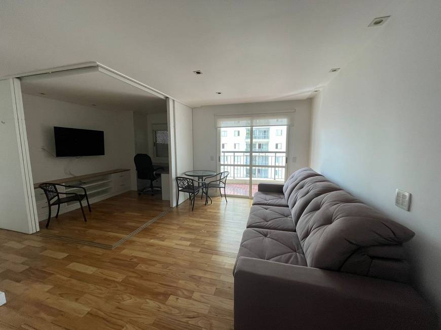Foto 3 de Apartamento com 2 Quartos para alugar, 70m² em Vila Beatriz, São Paulo