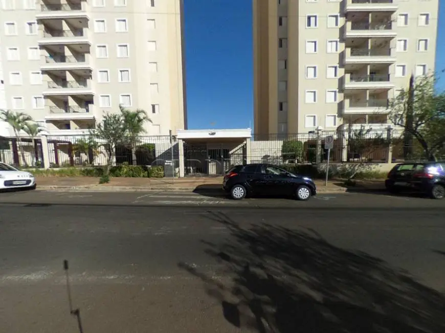 Foto 1 de Apartamento com 3 Quartos para alugar, 71m² em Centro, São Carlos