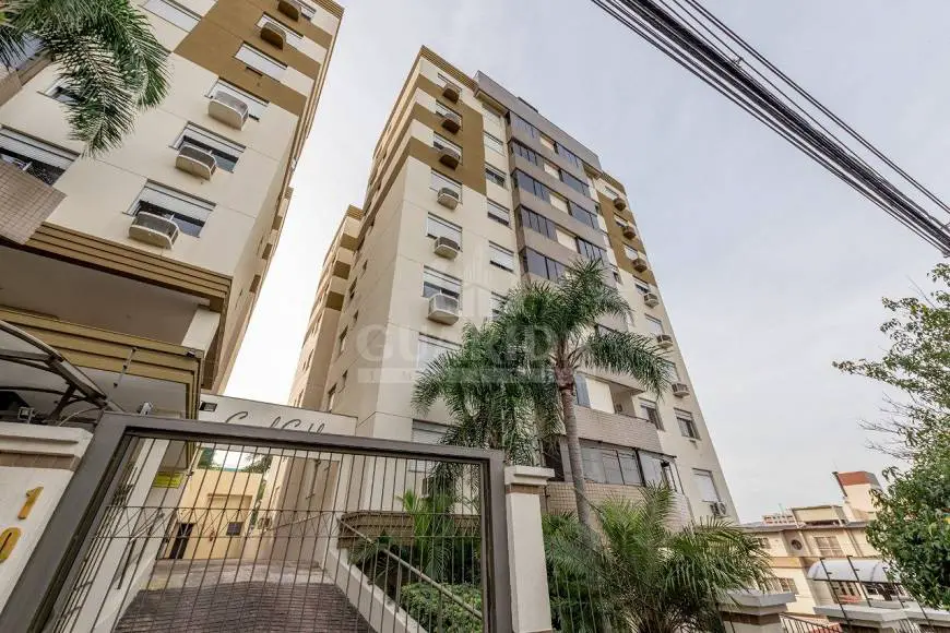 Foto 3 de Apartamento com 3 Quartos à venda, 72m² em Petrópolis, Porto Alegre