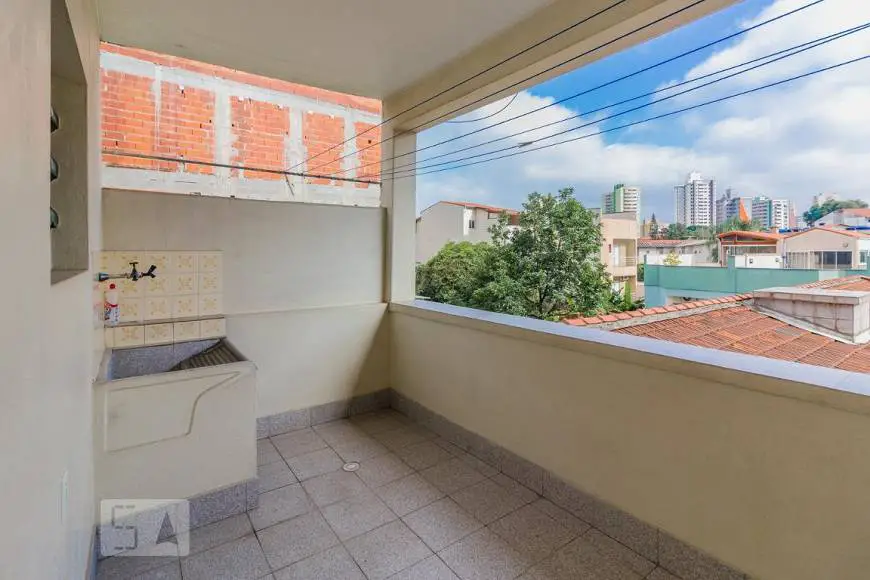 Foto 2 de Casa com 1 Quarto para alugar, 80m² em Jardim Bela Vista, Santo André