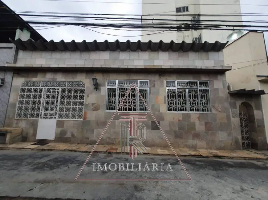 Foto 2 de Casa com 2 Quartos para alugar, 90m² em Olaria, Rio de Janeiro