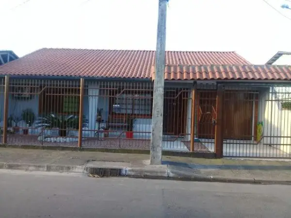 Foto 1 de Casa com 2 Quartos à venda, 112m² em Rio Branco, Canoas