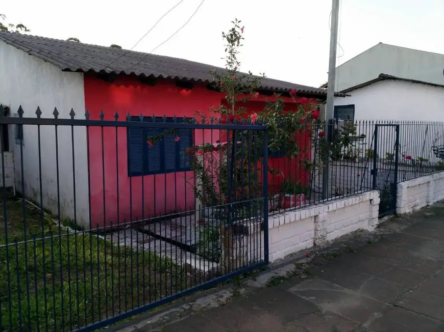 Foto 2 de Casa com 3 Quartos à venda, 110m² em Centro, Viamão