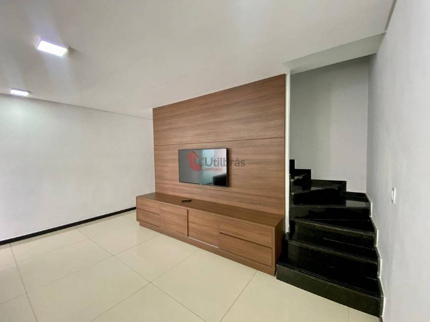 Foto 1 de Casa com 3 Quartos à venda, 95m² em Horto Florestal, Belo Horizonte