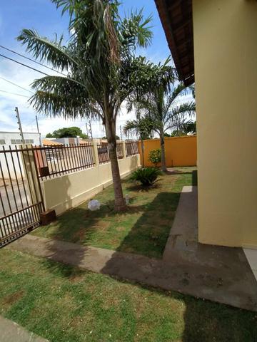 Foto 2 de Casa com 3 Quartos à venda, 136m² em Jardim Comodoro, Cuiabá