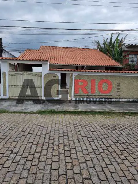Foto 1 de Casa com 3 Quartos à venda, 187m² em Tanque, Rio de Janeiro