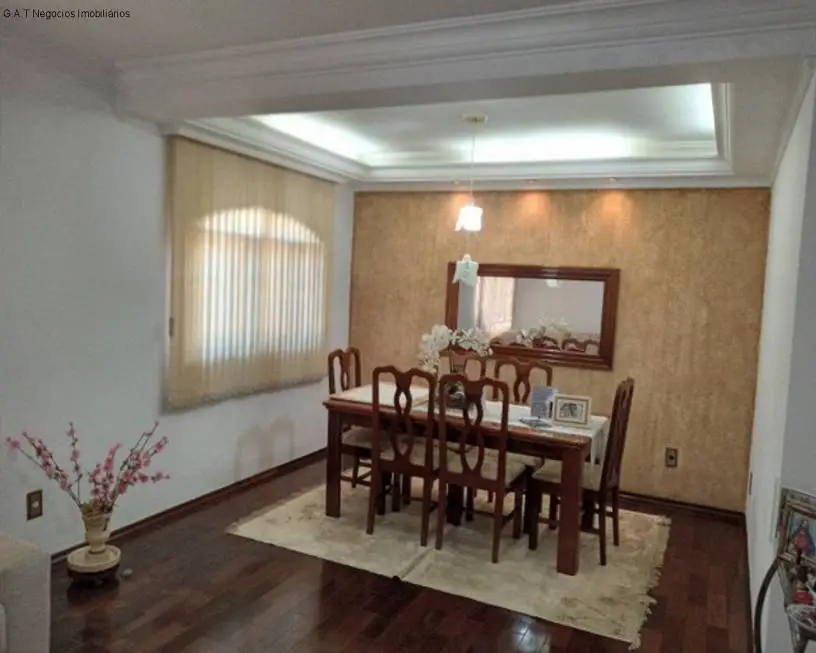 Foto 2 de Casa com 3 Quartos à venda, 210m² em Vila Nova Sorocaba, Sorocaba
