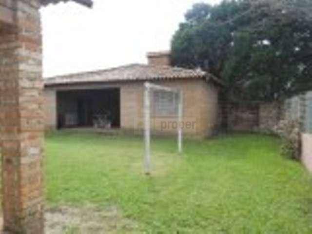 Foto 1 de Casa com 4 Quartos à venda, 50m² em Laranjal, Pelotas