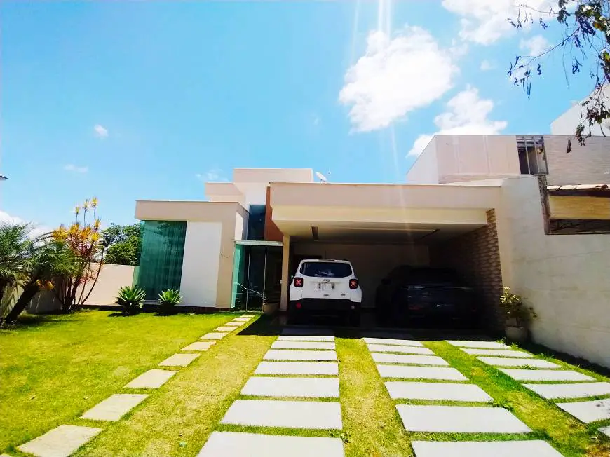 Foto 2 de Casa de Condomínio com 4 Quartos à venda, 300m² em São Lucas, Juiz de Fora