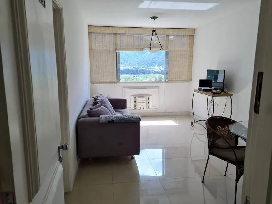 Foto 1 de Apartamento com 2 Quartos à venda, 75m² em Leblon, Rio de Janeiro