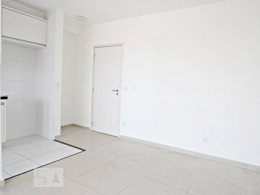 Foto 2 de Apartamento com 2 Quartos para alugar, 59m² em Vila Mazzei, São Paulo