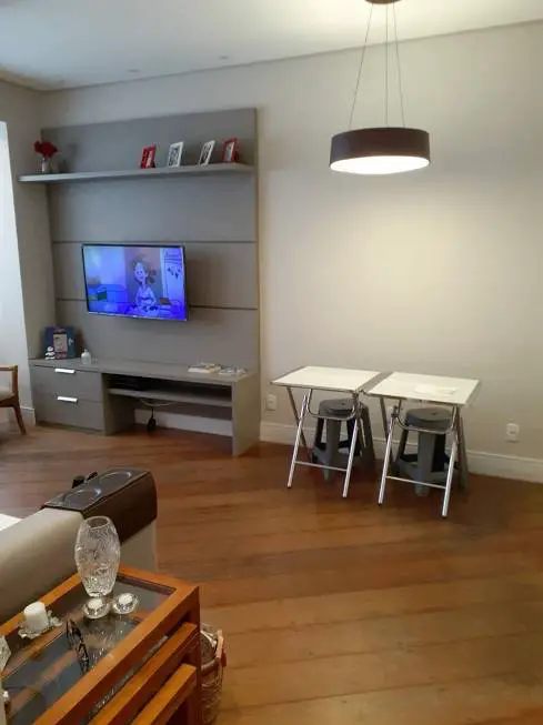 Foto 4 de Apartamento com 2 Quartos à venda, 70m² em Vila Monumento, São Paulo