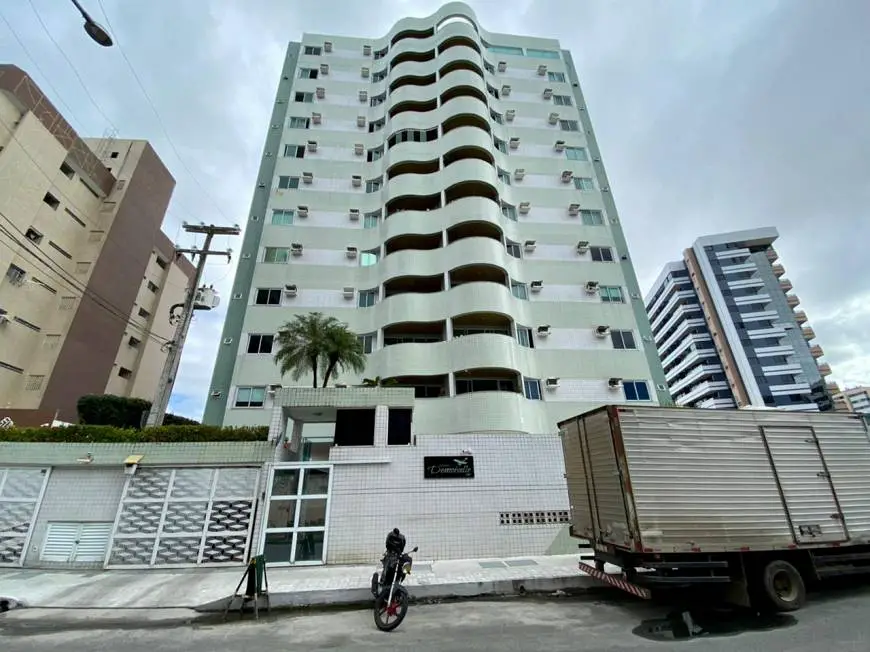 Foto 4 de Apartamento com 3 Quartos à venda, 120m² em Ponta Verde, Maceió