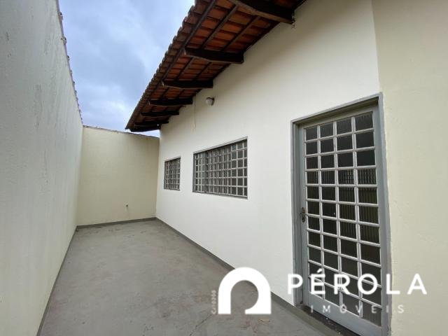 Foto 1 de Casa com 2 Quartos para alugar, 60m² em Setor Campinas, Goiânia