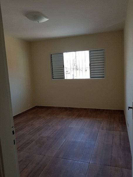 Foto 1 de Casa com 2 Quartos para alugar, 150m² em Vila Dom Pedro I, São Paulo