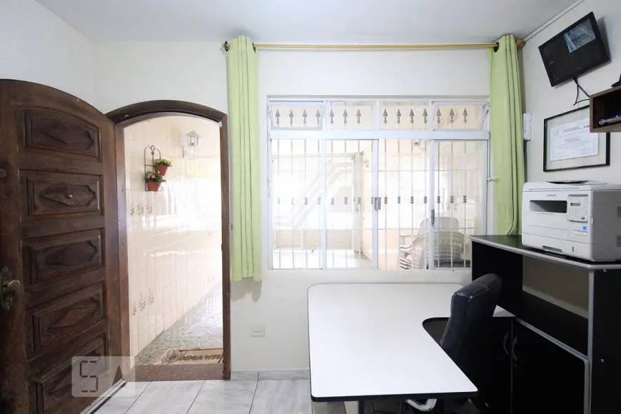 Foto 1 de Casa com 3 Quartos para alugar, 100m² em Jabaquara, São Paulo