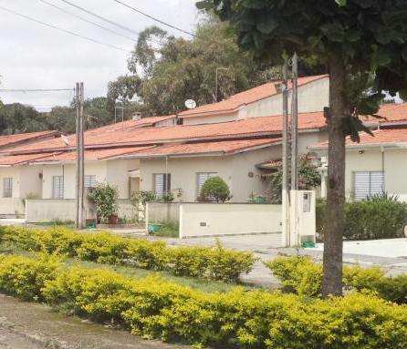 Foto 1 de Casa de Condomínio com 2 Quartos para alugar, 52m² em Jardim São Luís, Suzano