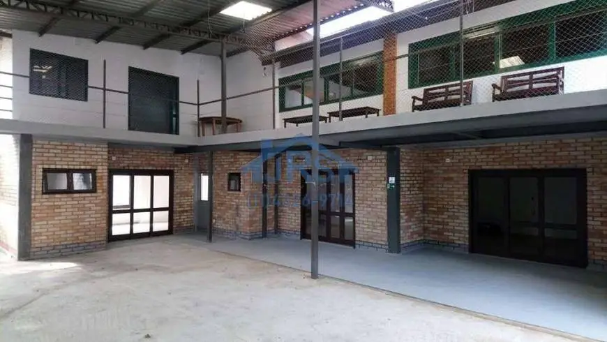 Foto 1 de Casa de Condomínio com 2 Quartos para alugar, 257m² em Vila Santo Antônio, Cotia
