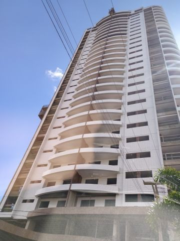 Foto 1 de Apartamento com 1 Quarto à venda, 110m² em Alto Branco, Campina Grande