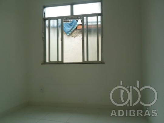 Foto 3 de Apartamento com 1 Quarto para alugar, 37m² em  Vila Valqueire, Rio de Janeiro